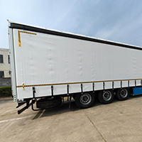 Seitentlastwagen -Planen